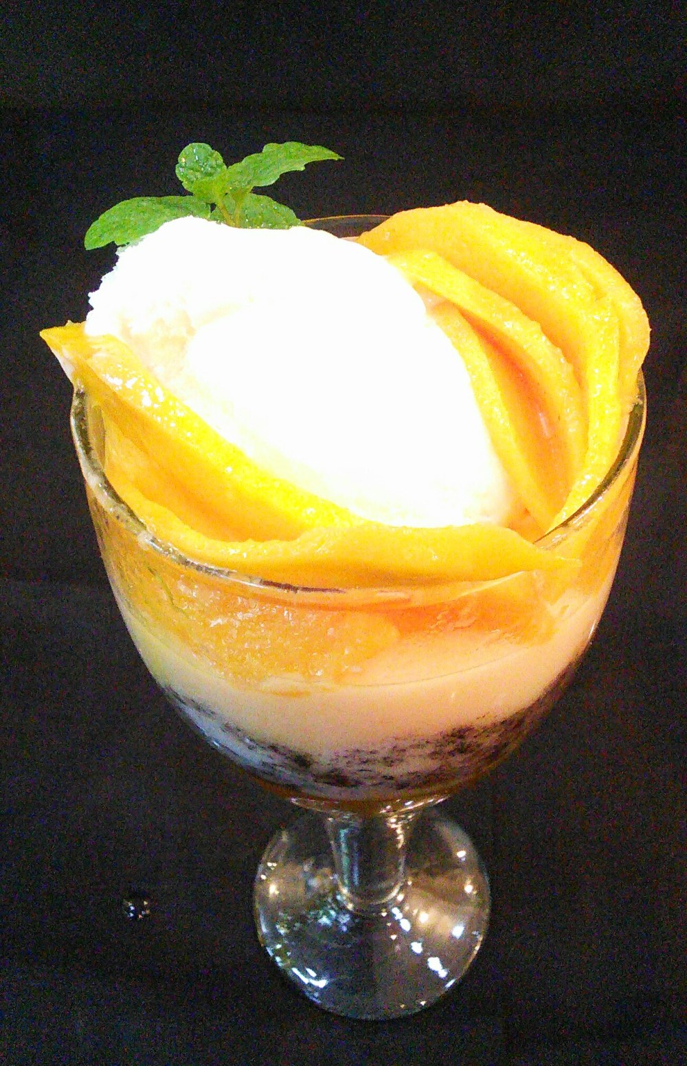 Mango trifle......fresh and lip smacking dessert