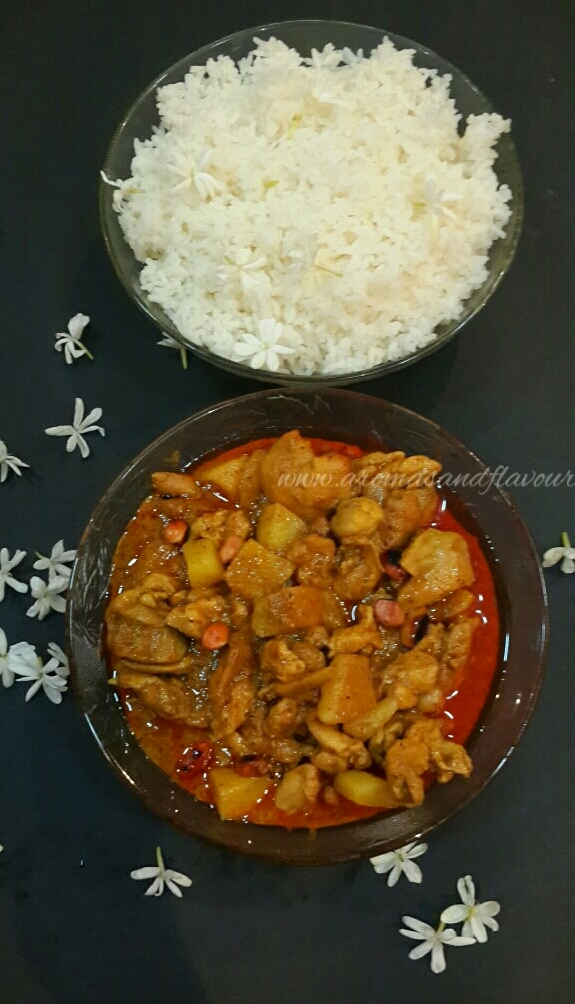 Thai yellow chicken curry and fragrant jasmine rice